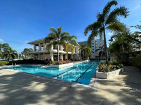 8 Spatial Condo Unit